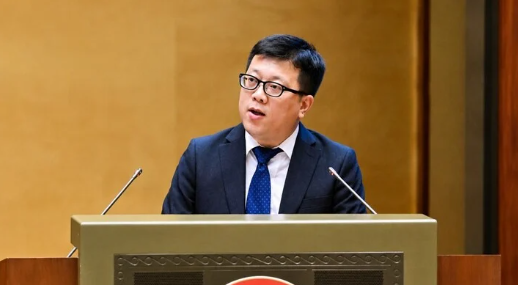Vingroup bước vào sân chơi AI hàng trăm tỷ tham số, xây hạ tầng kinh tế dữ liệu