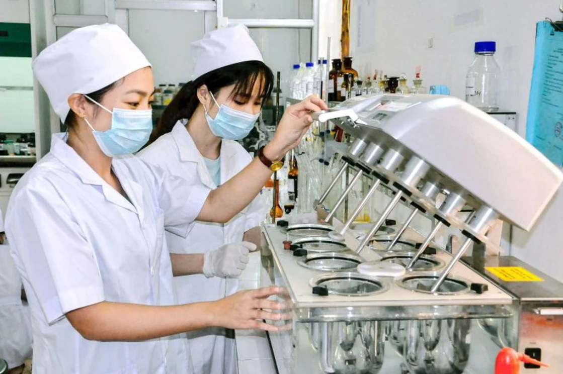 Hàng giả tinh vi, công nghệ phải đi trước một bước